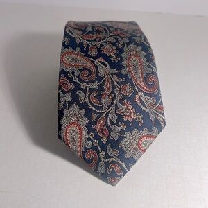 👨🏻‍💼Lands end tie Paisley
